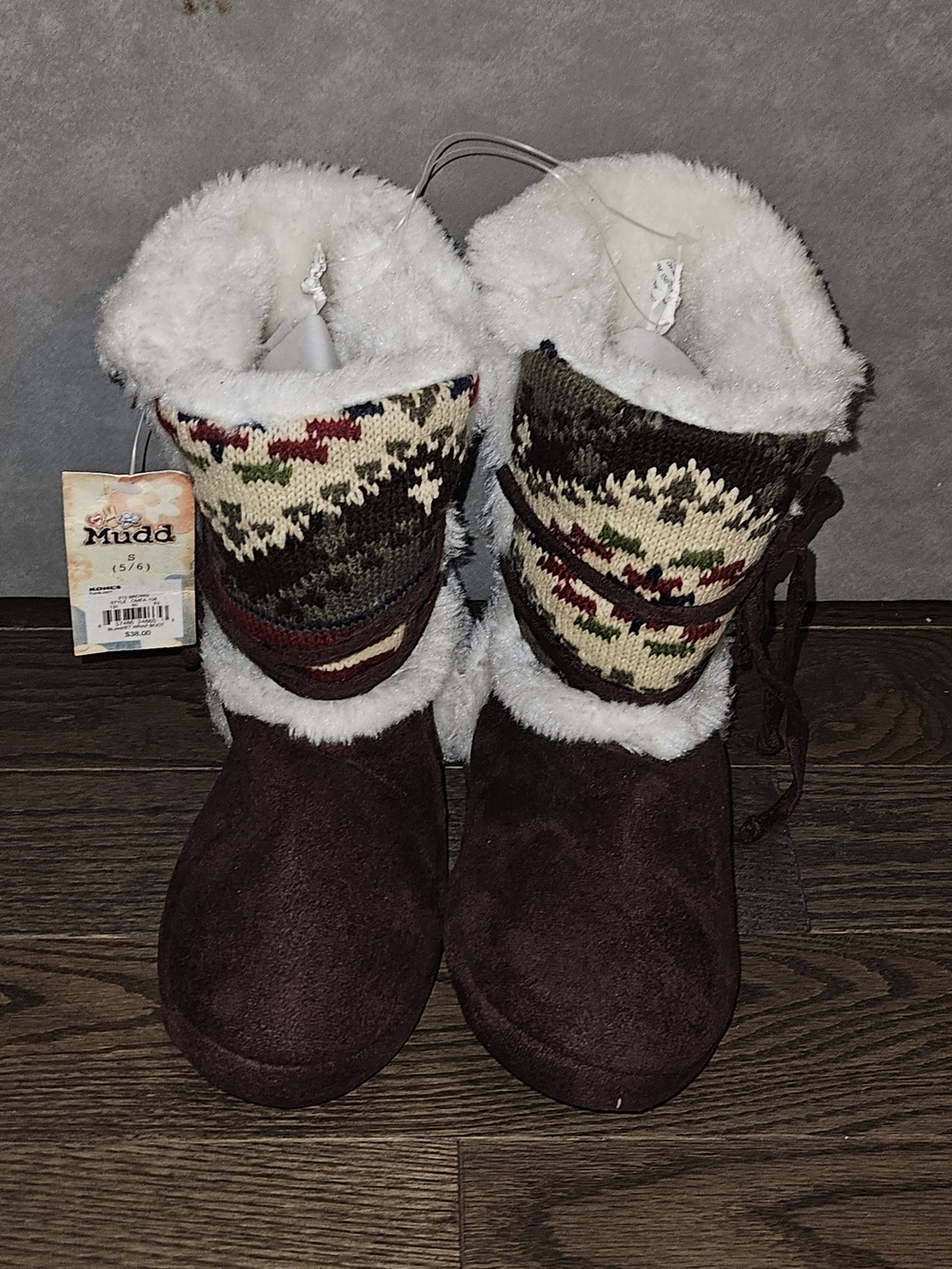 Mudd Women’s Brown Faux-Suede Knit-Trim Winter Boots